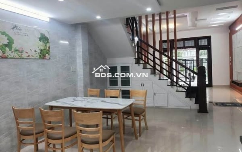 Nhà 2 tầng 125m2 Lư Giang - Hòa Xuân-Giá chỉ 4,9 tỷ .