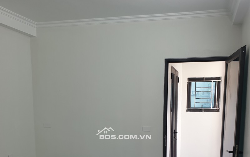 BÁN NHÀ 1.65 TỶ 2.5 TẦNG 47M2 ( TÂY NAM ) NGÕ NGÔ GIA TỰ