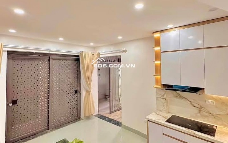 Nhà Đẹp Đón Tết, Phố VIP Bạch Mai, Hai Bà Trưng 24m, 6 tầng, mt 5m, giá 5.4 tỷ