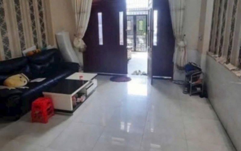 Bán nhà 2 từng ngay đông hòa dĩ an . DT đất 92m2. DT sàn 180m2 . Có 3PN,3WC, có garaoto giá 3ty9.DT0845500163