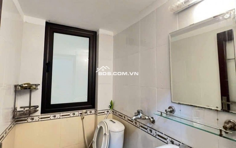 Bán Nhà Cù Chính Lan, 35m², Ngõ Thông, Ô Tô, Thoáng Sáng, Giá Chỉ 6.9 Tỷ