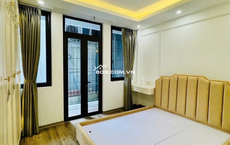 Bán nhà mặt phố Quan Nhân, Thanh Xuân, 38m², 4 tầng, 6.8 tỷ, sổ đỏ