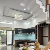 Bán nhanh nhà 1 trệt 2 lầu ở Lê Phong An Phú