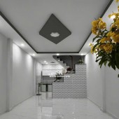 CHÍNH CHỦ KẸT TIỀN TRẢ NỢ, BÁN GẤP NHÀ TRÙNG TÂM THÀNH PHỐ THUẬN AN, SHR