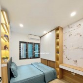 BÁN NHÀ PHỐ NGỌC LÂM 34M2 * 5 TẦNG , Ô TÔ ĐỖ CỬA * 8.3 TỶ