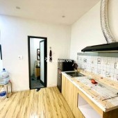 Tòa căn hộ 5 tầng gần biển Mỹ Khê- Sơn Trà- Giá chỉ 6 tỷ.