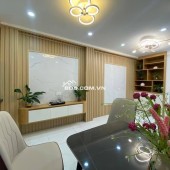 Nhà Đẹp Gần Đường Hồng Mai, Hai Bà Trưng 25m, 5 tầng, giá 4.2 tỷ
