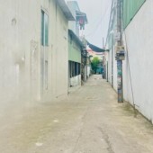 Bán nhà tân đông hiệp dĩ an bình dương. DT 130m2 . Phía sau có 6 phòng trọ đang cho thuê. Giá 3ty5 . DT 0845500163Giá