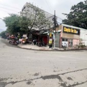 Bán nhà cấp 4 ngay bình đường.dĩ an bình dương. DT180m2 .lô góc 2 mặt tiền. Có 3PN và 2 WC giá 17,9 tỷ.DT: 0845500163 gặp (a.Quang)3