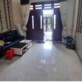 Bán nhà ngay đông hoà dĩ an . DT180m2 nhà 2 từng ngay bigC . Có 2PN.2wc và Phòng thờ. Có sổ hồng sẵn . Giá 3 ty9 . DT0845500163