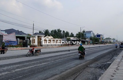 Cần tiền, bán gấp căn Biệt Thự khuôn viên đất rộng 2.400m2 sát đường dẫn Cầu Rạch miễu 2.