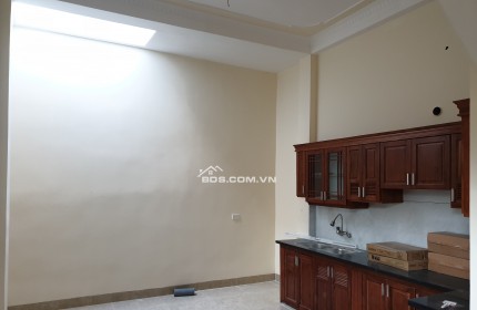 CHO THUÊ NHÀ 3 TẦNG MỚI 64M2 NGÕ PHÙ NGHĨA GIÁ 4 TRIỆU