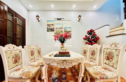 Bán nhà mặt phố Quan Nhân, Thanh Xuân, 38m², 4 tầng, 6.8 tỷ, sổ đỏ