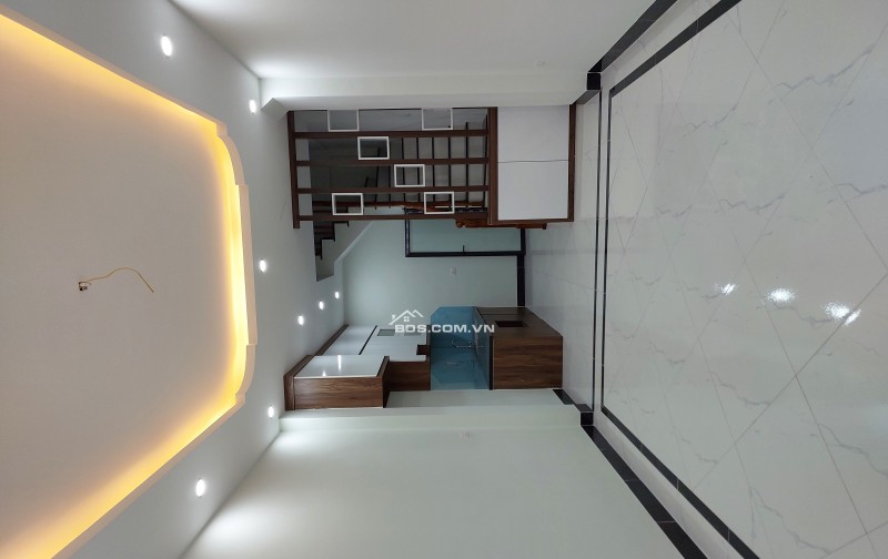 NHÀ MỚI CẠNH NHỔN, LÔ GÓC, NGÕ THÔNG, 4.X TỶ