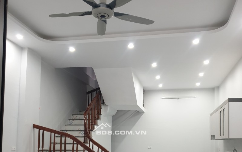 BÁN NHÀ 1.9 TỶ 3 TẦNG 45M2 NGÕ NGẮN ĐƯỜNG KÊNH