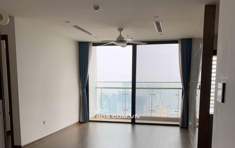 Cần chuyển nhượng giá chủ đầu tư Vinhomes Westpoint căn góc 3 ngủ, 2 WC tầng đẹp view thành phố