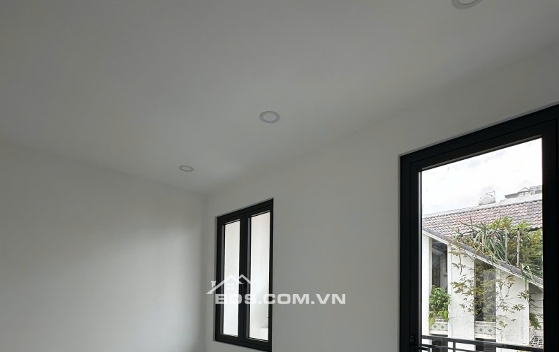 NHÀ MỚI HẺM 256/./. PHAN HUY ÍCH, PHƯỜNG 12, GÒ VẤP.