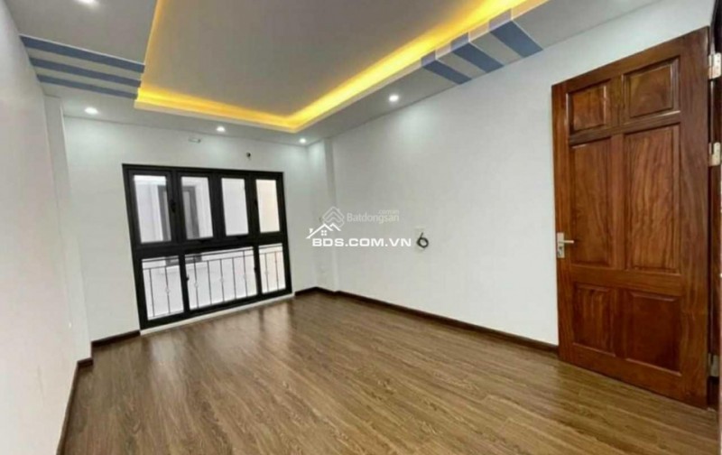 Bán nhà tại ĐH Công Nghiệp Nhổn, ĐH Thành Đô Nam Từ Liêm, dt 34m2 * 5T giá 3,9 tỷ. LH: 0988 192 973