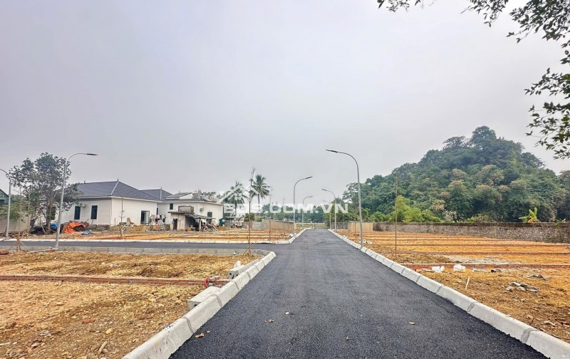 Nhanh tay sở hữu lô đất vị trí vàng tại Ba Hàng Đồi Lạc Thuỷ Hoà Bình