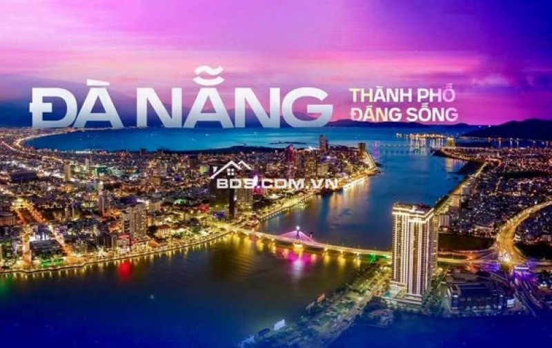 Mặt tiền kinh doanh kim cương -ngay ngã tư trung tâm Hải Châu -Giá chỉ 10 tỷ.