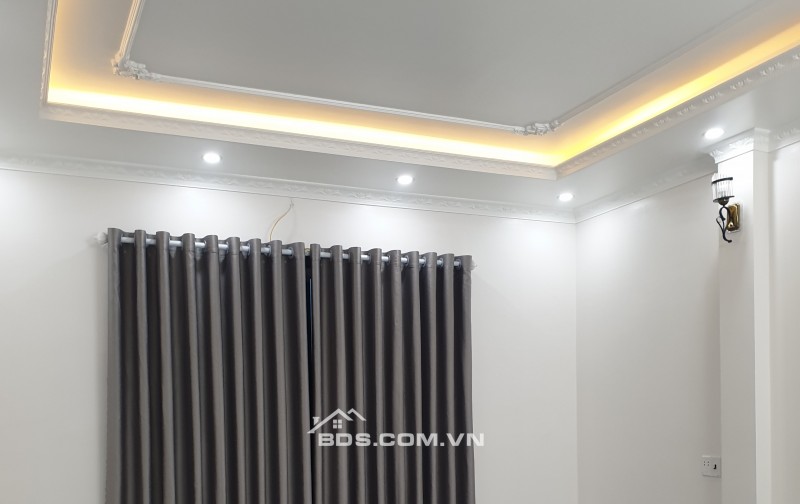 BÁN NHÀ 1.9 TỶ 3 TẦNG 45M2 NGÕ NGẮN ĐƯỜNG KÊNH