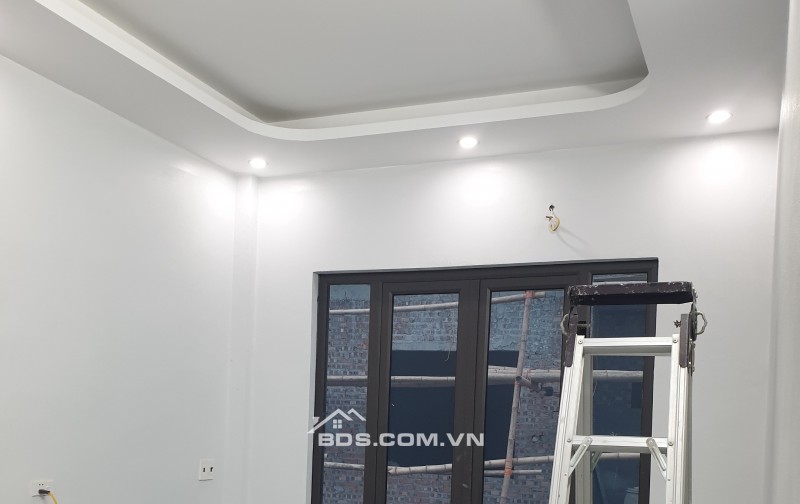 BÁN NHÀ 1.9 TỶ 3 TẦNG 45M2 NGÕ NGẮN ĐƯỜNG KÊNH