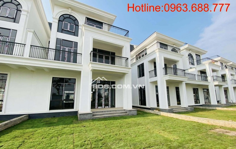 Bán gấp BT Mê Linh 268m², MT 10m, giá 18 tỷ, đường 120m.