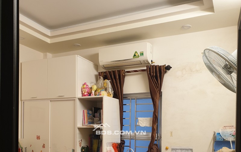 BÁN NHÀ ĐẸP 1.886 TỶ 3 TẦNG 51M2 ( HƯỚNG ĐÔNG ) NGÕ KHU BÃI VƯỢT