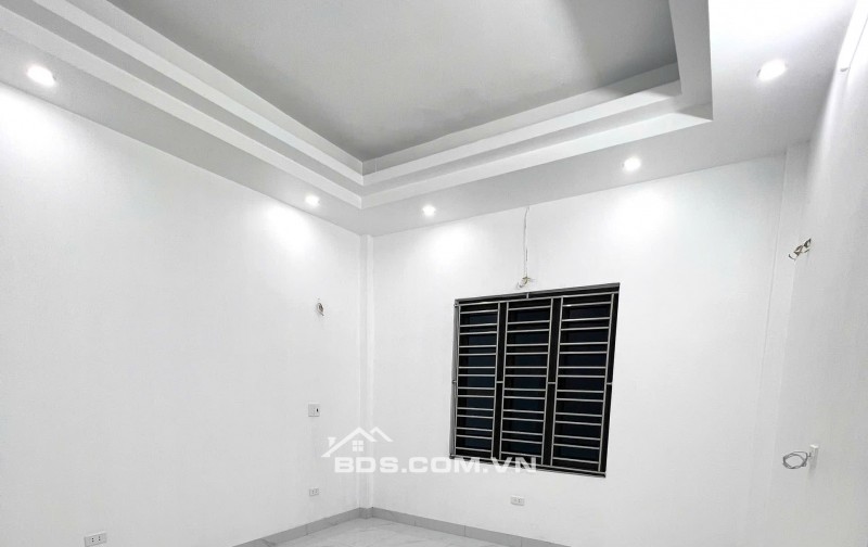 BÁN NHÀ SIÊU ĐẸP 3.85 TỶ 3 TẦNG 48M2 MẶT ĐƯỜNG KHU TRẦM CÁ