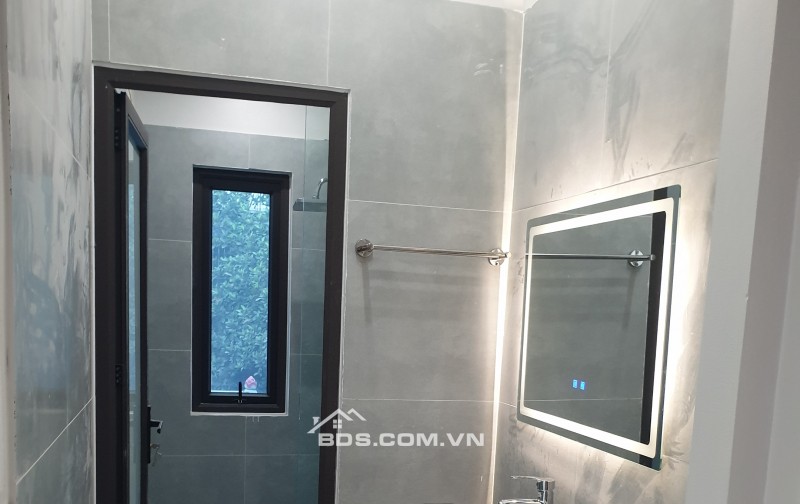 BÁN NHÀ ĐẸP 1.9 TỶ 3 TẦNG 45M2 ( TÂY NAM ) NGÕ KHU ĐẦM BÉT