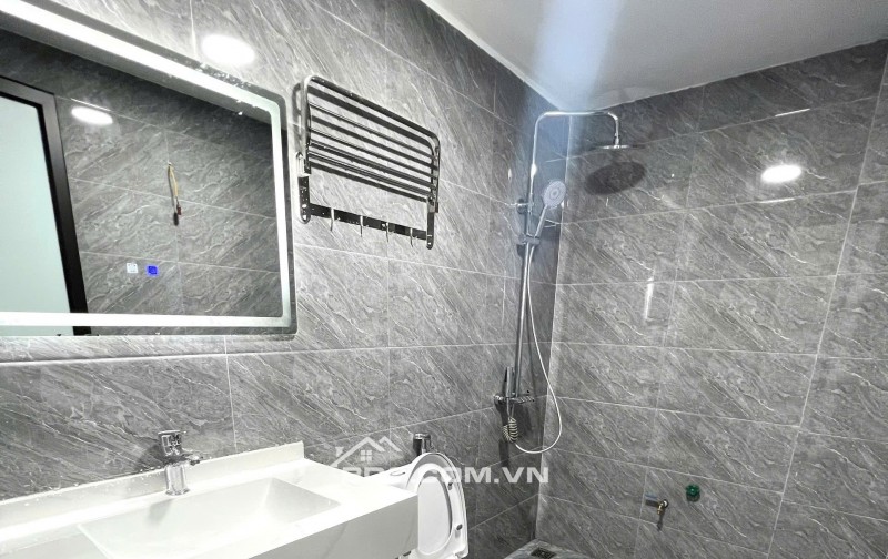 BÁN NHÀ SIÊU ĐẸP 3.85 TỶ 3 TẦNG 48M2 MẶT ĐƯỜNG KHU TRẦM CÁ