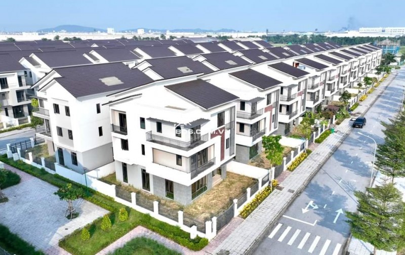 BÁN SHOPHOUSE 100m2-120m2,tại centa riveside,ừ sơn ,bắc ninh