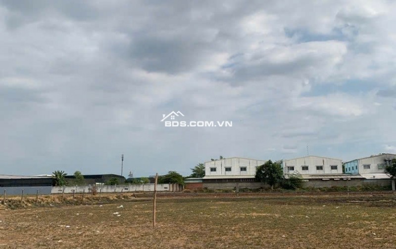 (4) Bán đất lớn mặt tiền, đường xe container, 9.310m2, Huyện Hóc Môn giảm giá 50 tỷ + x tỷ