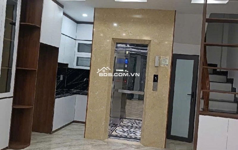 TỨ LIÊN 40m2 Mới xây Ngõ nông