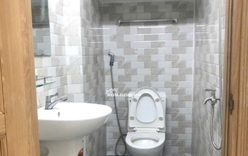 BÁN NHÀ 3 TẦNG 50M2, 4PN, 3WC - PHÚ HỮU, QUẬN 9 - GIÁ 4.9 TỶ - SỔ HỒNG CHÍNH CHỦ