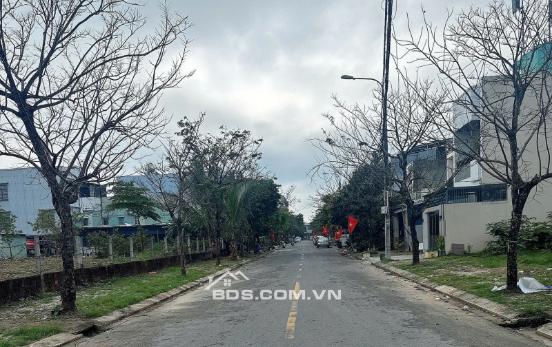 Bán nhà đất tại Đà Nẵng – vị trí đẹp – DT đa dạng - pháp lý chuẩn – giá thương lượng. Lh:0985030446