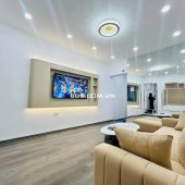 Nhà Đẹp Ở Luôn Phương Mai, Đống Đa 55m, giá 2.76 tỷ.