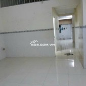 Cho thuê nhà HXH cách chợ 100m Hẻm 143// liên khu 5-6, Bình Tân
