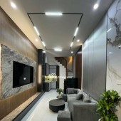 Nhà Đẹp Ở Luôn Tây Sơn, Đống Đa 25m, 5 tầng, mt 3.4m, giá 5.35 tỷ.