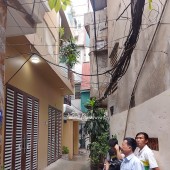 bán nhà Đống Đa 58m Đường Láng, nhà mới gần đường ô tô
