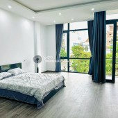 Nhà đẹp gần biển Sơn Trà ,cho thuê 20 triệu tháng - Giá chỉ 7,8 tỷ