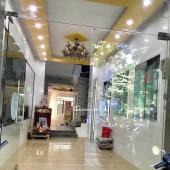 Mua ngay nhà mặt tiền đường Nguyễn Hoàng, Q.Hải Châu, TP. Đà Nẵng