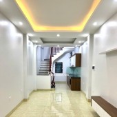 Bán Nhà XÃ ĐÀN, 35m2, 5 Tầng, Sát Phố, Cực Gần Ô Tô, Nhà Đẹp Ở Sướng, Chỉ 6.3 Tỷ