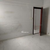 Nhà nguyên căn còn trống 3 phòng 16-25m2 , ngay bến xe an sương