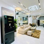 Bán nhà Văn Hương, Đống Đa, 39m2, 4 tầng,  giá 7 tỷ