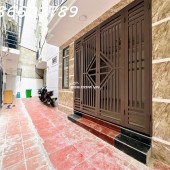 Bán nhà riêng dt  30m2, 5PN, 3WC tại Bát Khối, Long Biên, Hà Nội