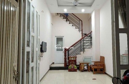 BÁN NHÀ ĐƯỜNG NHỰA 10M XE HƠI TRÁNH, PHÚ THUẬN Q7, 80M2. NHỈNH 8 TỶ, LH: 0978326694 Ms Cát