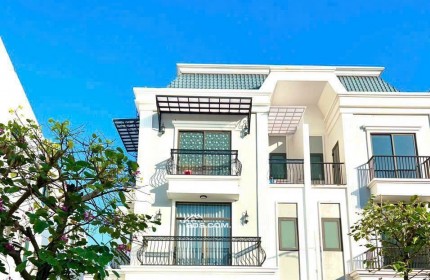 Bán nhà Solar City Bến Lức Long An 2tỷ250. Gía full 100% Liên hệ: 093.4444.961