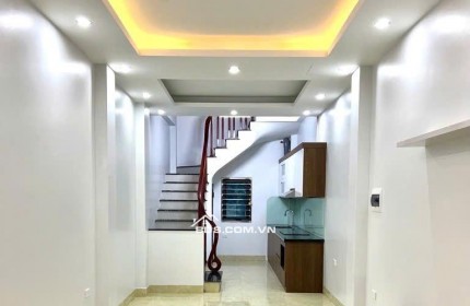 Bán Nhà XÃ ĐÀN, 35m2, 5 Tầng, Sát Phố, Cực Gần Ô Tô, Nhà Đẹp Ở Sướng, Chỉ 6.3 Tỷ