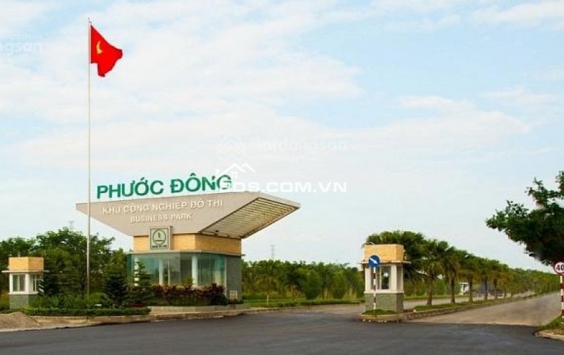 TÔI CHỦ BÁN 4s (20x40=819m2) góc 2MT, view sông sài gòn , trung tâm Thị Trấn,sát chợ GIÁ 550tr/sổ